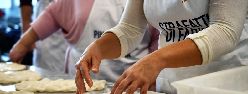 Corso Amatoriale Pinsa e Teglia Corso Amatoriale Pinsa e Teglia