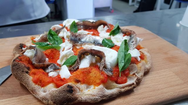 Pinsa Romana (Ancient Roman-Style Pizza) – Cairnspring Mills